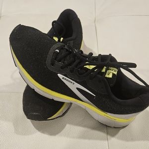 Brooks Trace Men's Athletic Running Shoes 1103641D 081 Black Gray Yellow 11.5D